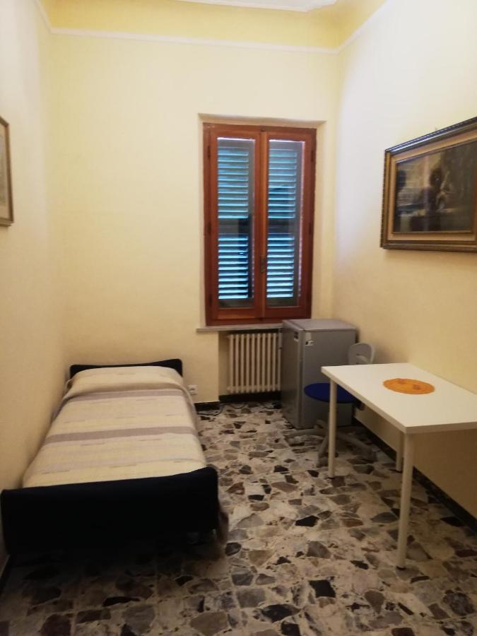 Appartement La Casa Di Giusy à Montemarciano Chambre photo